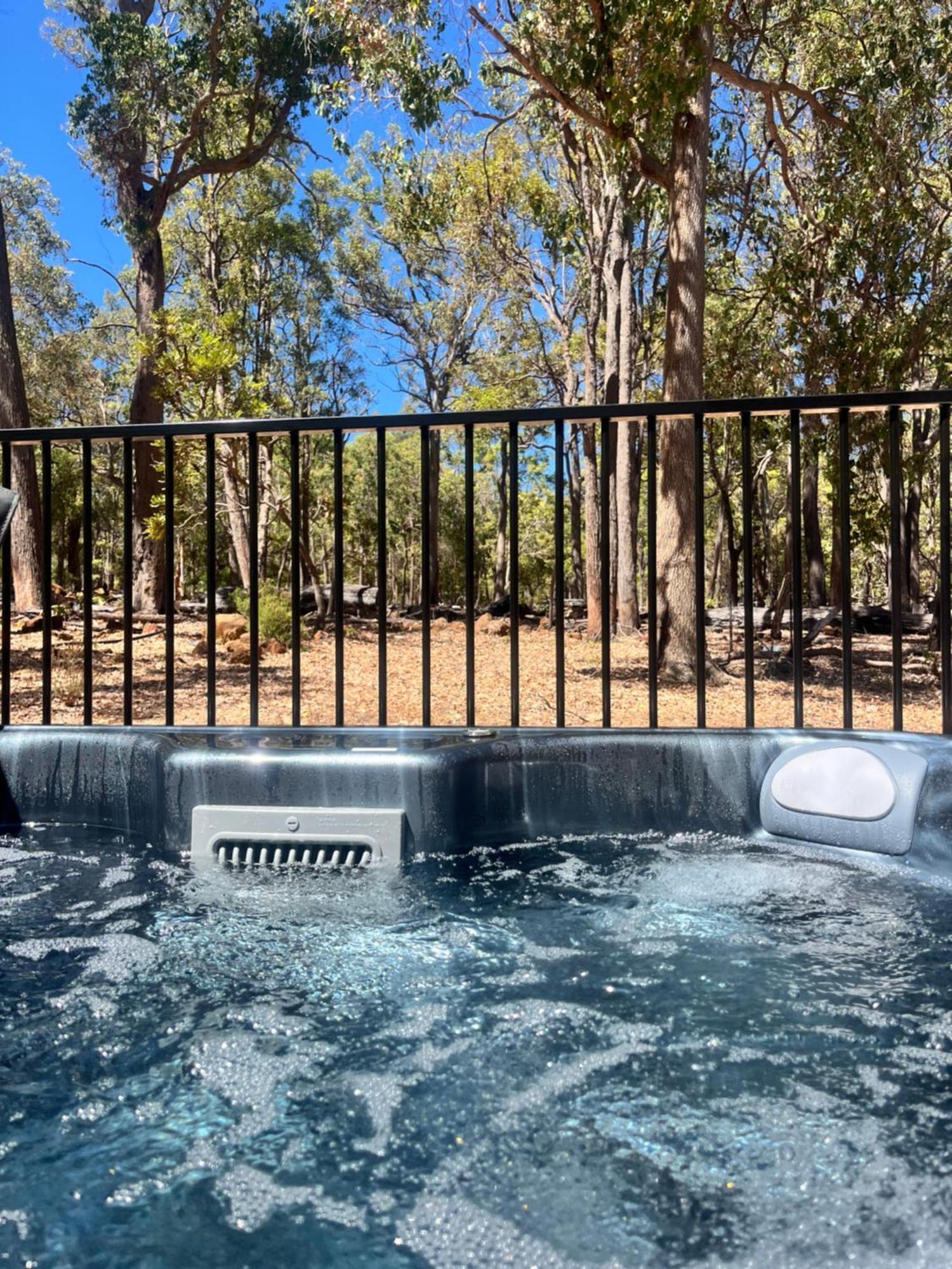 Jarrah Glen Cabins Nannup Luaran gambar